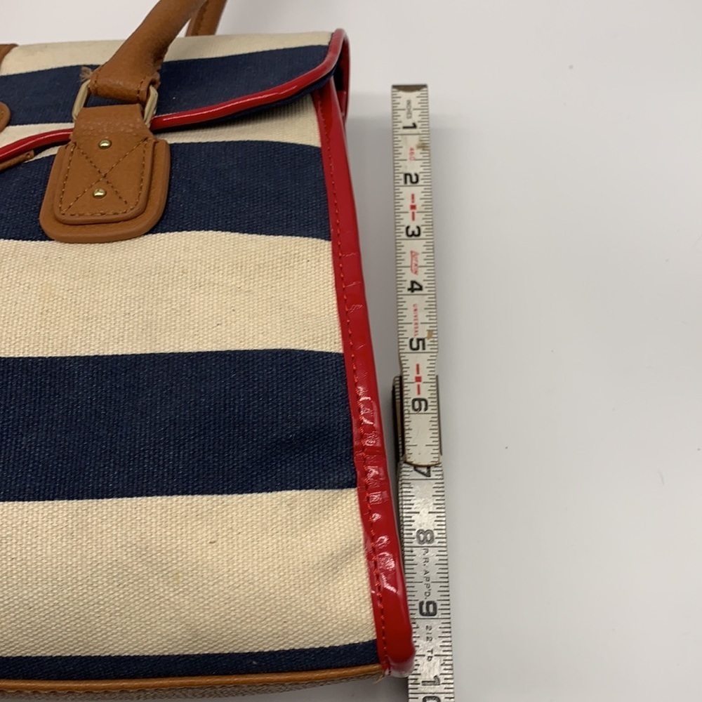 Nautical Tommy Hilfiger satchal bag - Picture 6 of 11